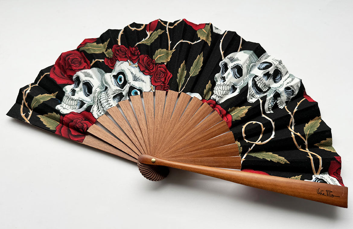 Calavera fan