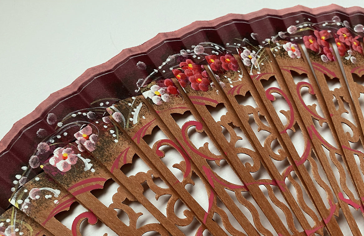 Eventail-Alamano-Carmin-Zoom