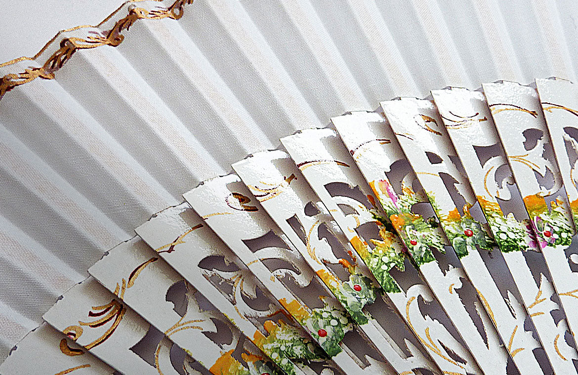 Eventail-Aragona-Blanc-Zoom