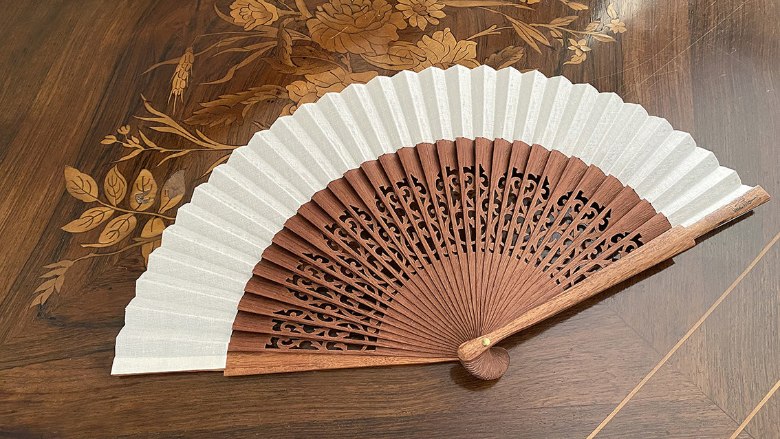 Eventail-Andalousia-Ivoire