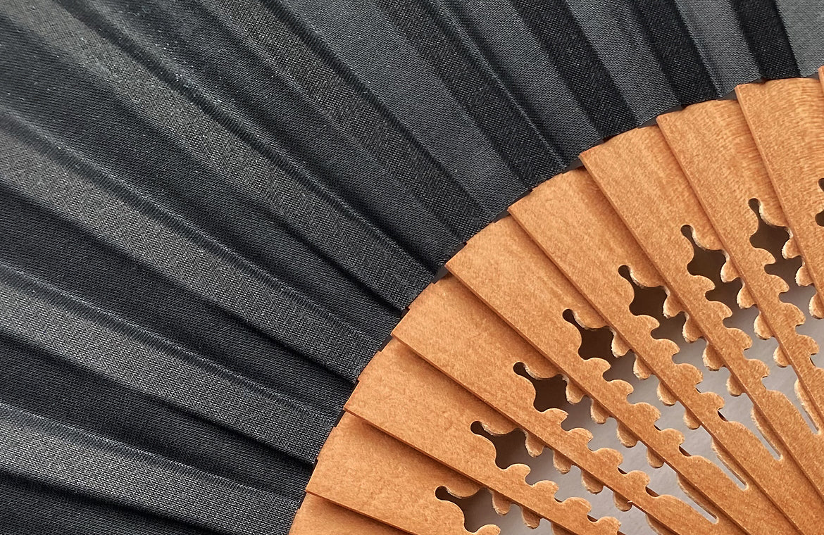 Eventail-Gepetto-Noir-Zoom