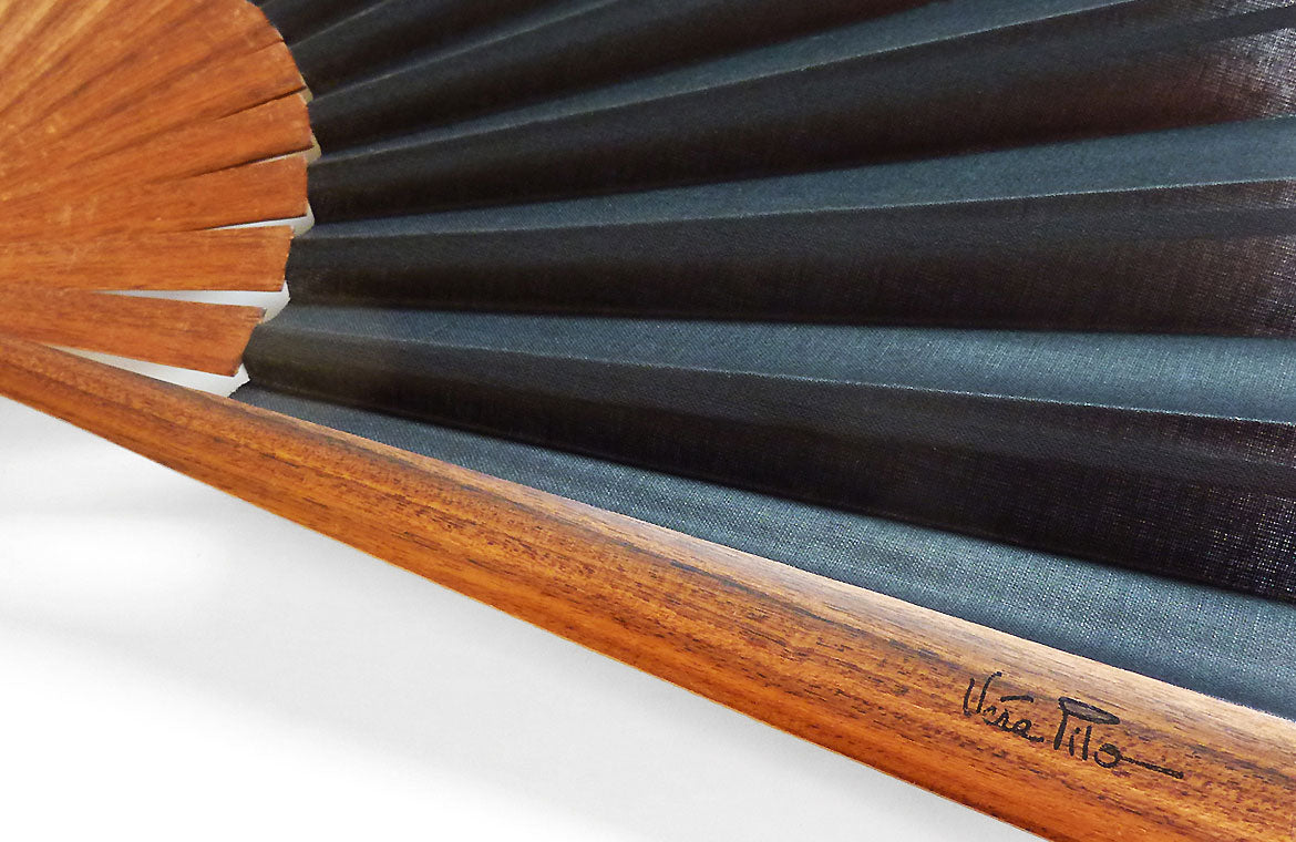 Eventail-Havanana-Noir-Zoom