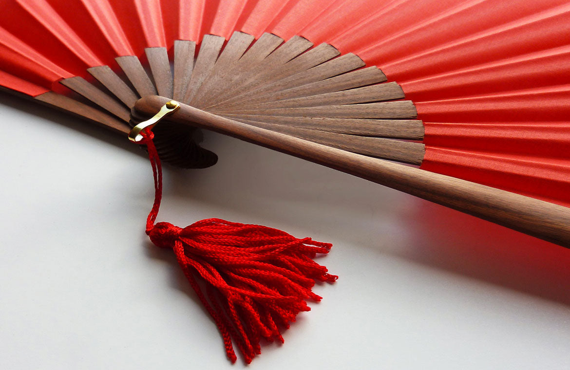 Eventail-Havanana-Rouge-Pompon