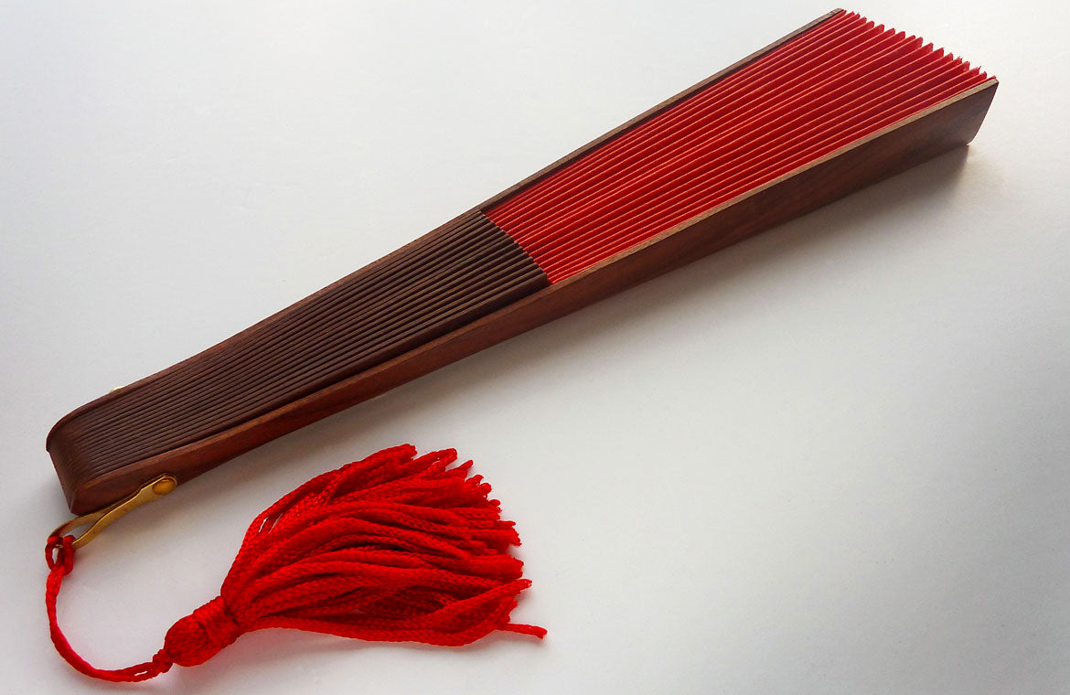 Eventail-Havanana-Rouge-Ferme