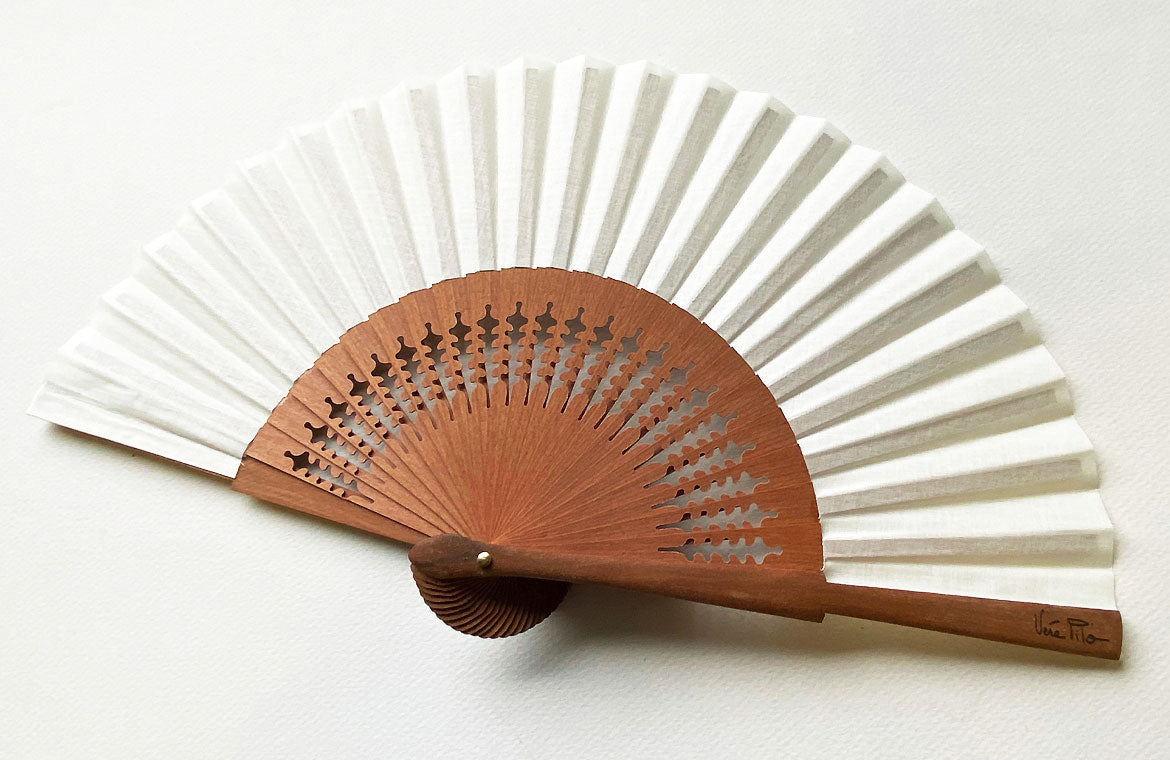 Eventail-Mini-Gepetto-Ivoire-Ambiance