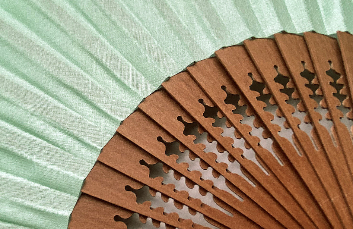 Eventail-Mini-Gepetto-Vert-Pastel-Zoom