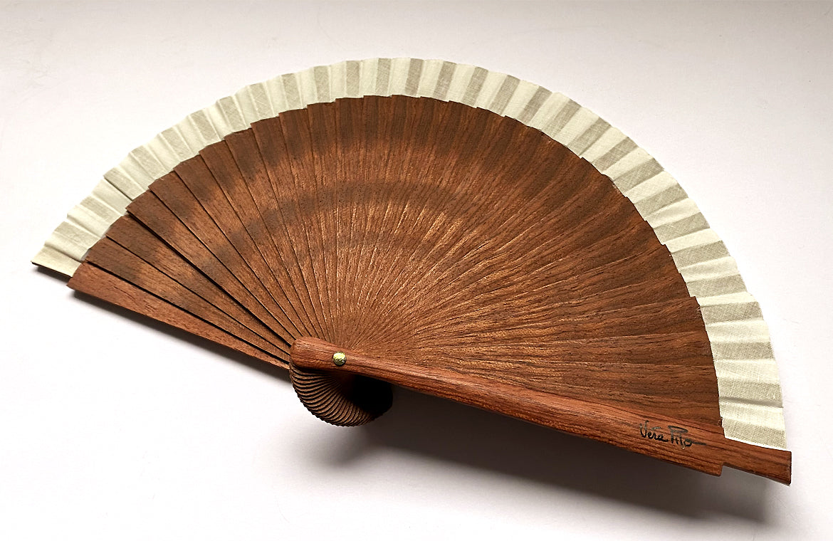 Eventail-Pocketo-Ivoire-Ambiance