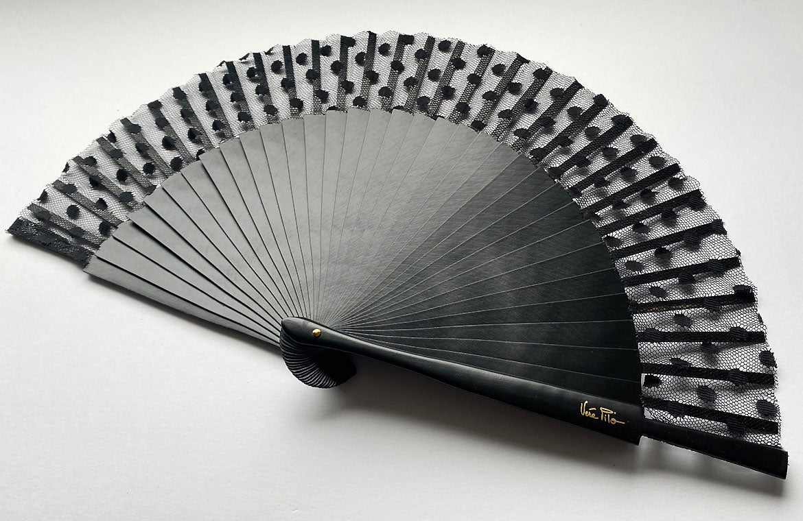 Eventail-Punto-Noir