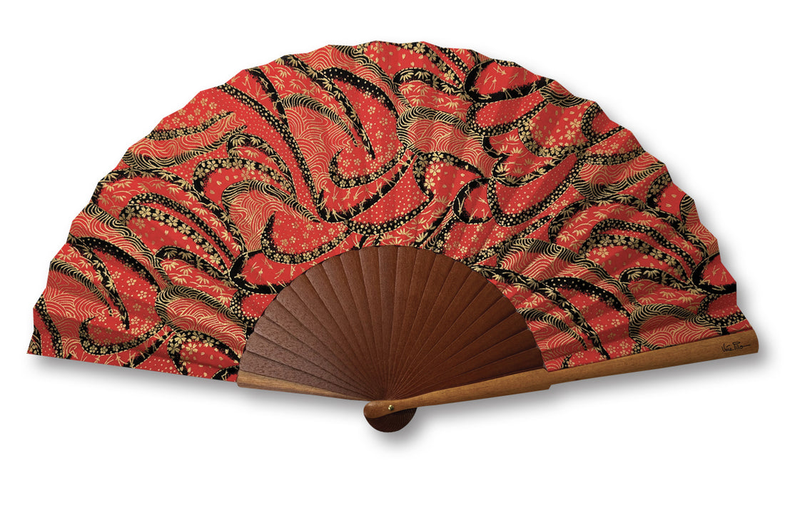 Red Kimono fan