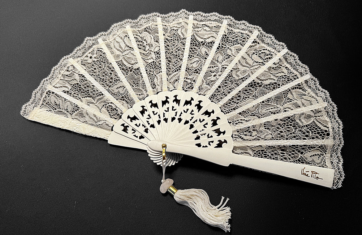 Ivory Mini Anabella fan