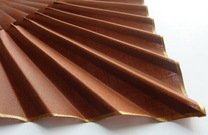 Eventail-Carrero-Chocolat-Zoom