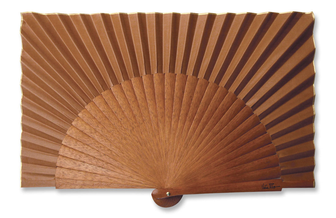 Eventail-Carrero-Chocolat