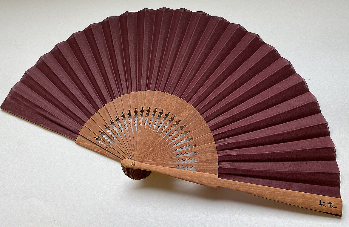 Eventail-Grand-Gepetto-Carmin-Ambiance